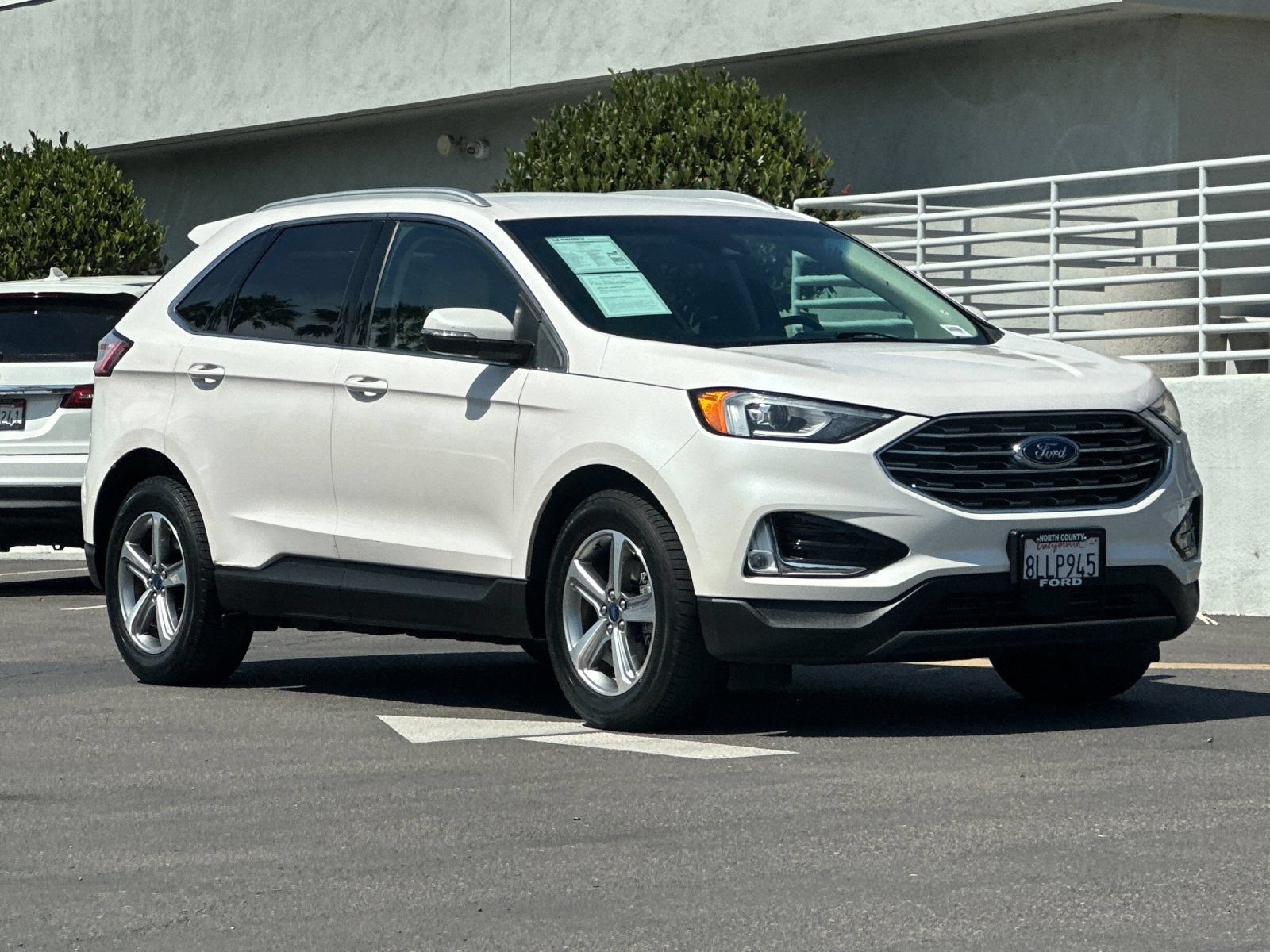 Used 2019 Ford Edge SEL FWD image 8