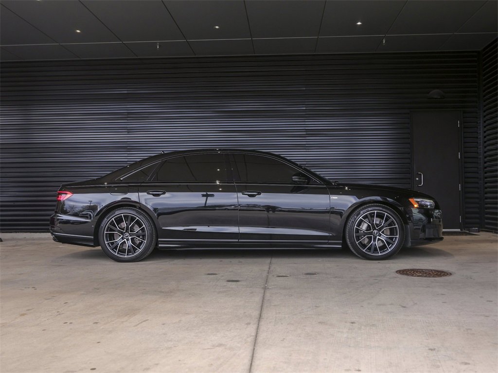 Used 2021 Audi A8 L 3.0T w/ Executive Plus Package image 8