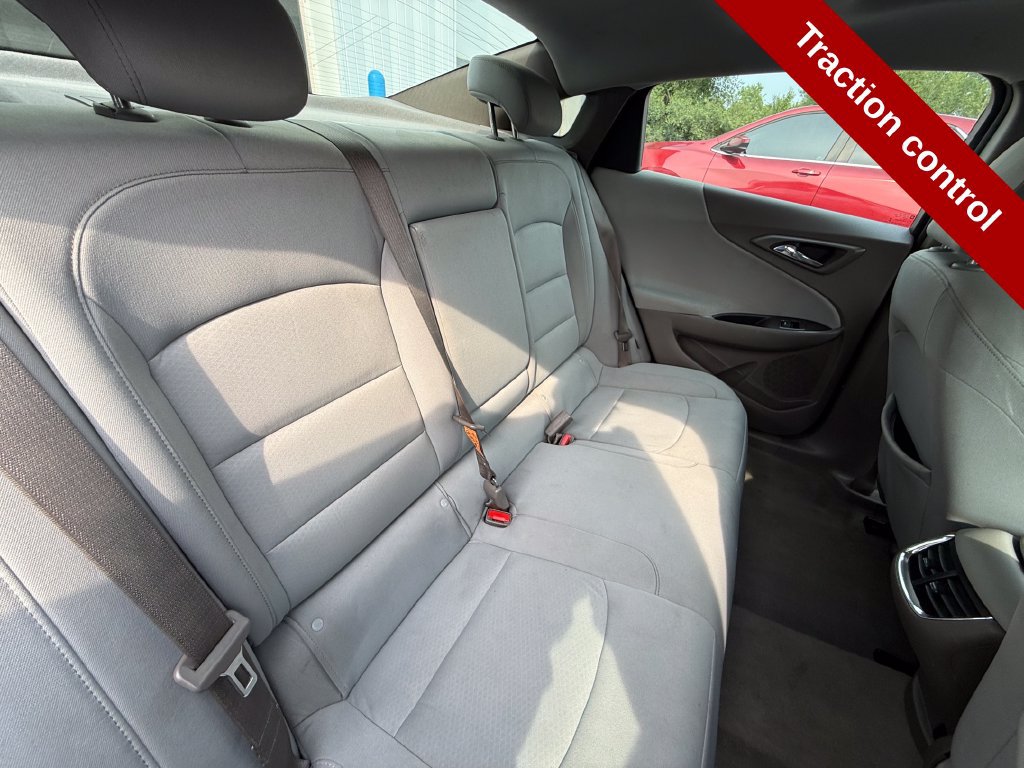 Used 2020 Chevrolet Malibu LT FWD image 36