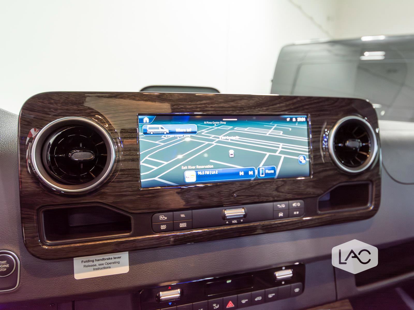 Used 2025 Mercedes-Benz Sprinter 3500 image 21