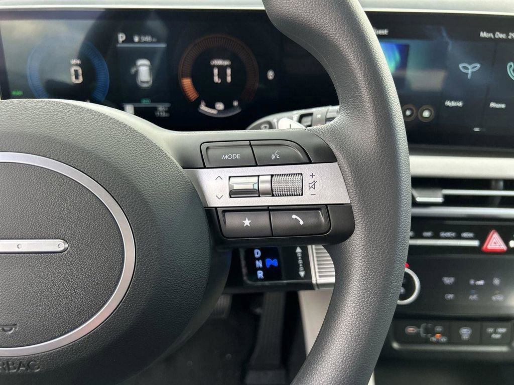 New 2026 Hyundai Tucson Blue SE image 24