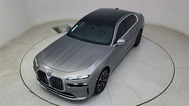 Used 2025 BMW i7 eDrive50 image 81