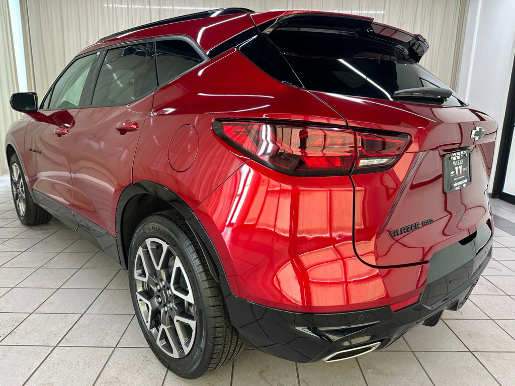 Certified 2025 Chevrolet Blazer RS w/ Enhanced Convenience Package AWD/4WD image 9