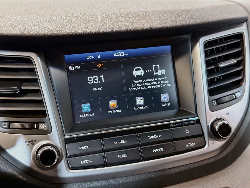 Used 2018 Hyundai Tucson Value AWD/4WD image 16