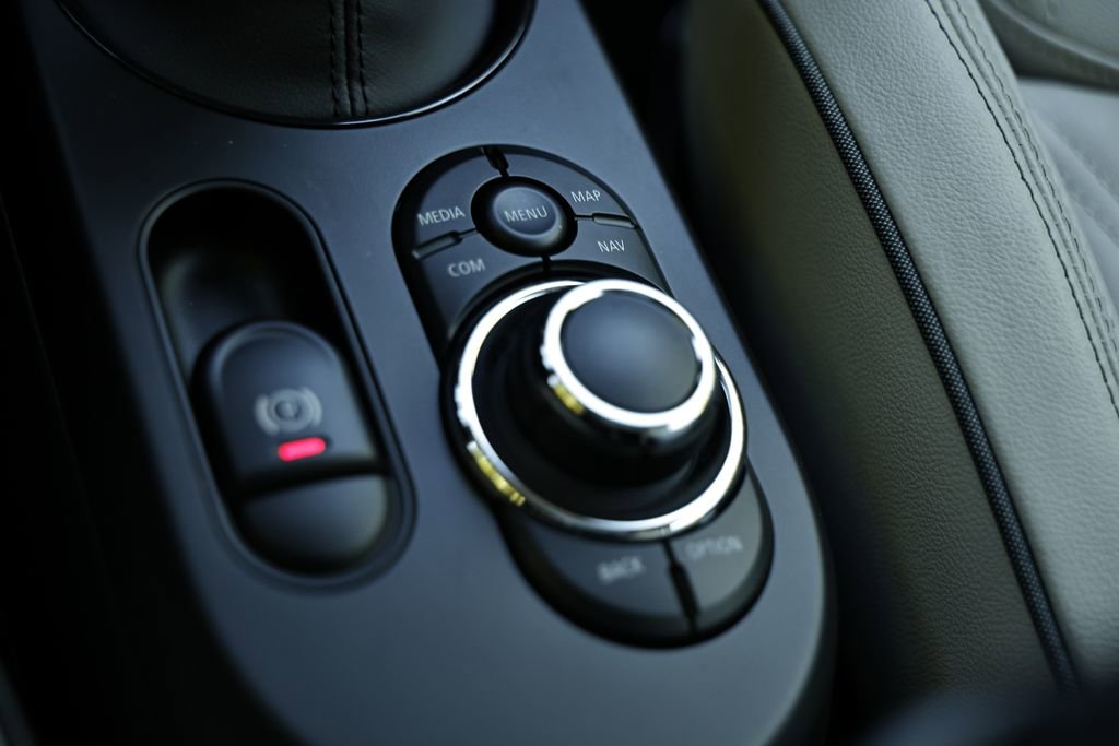 Used 2024 MINI Cooper S image 38