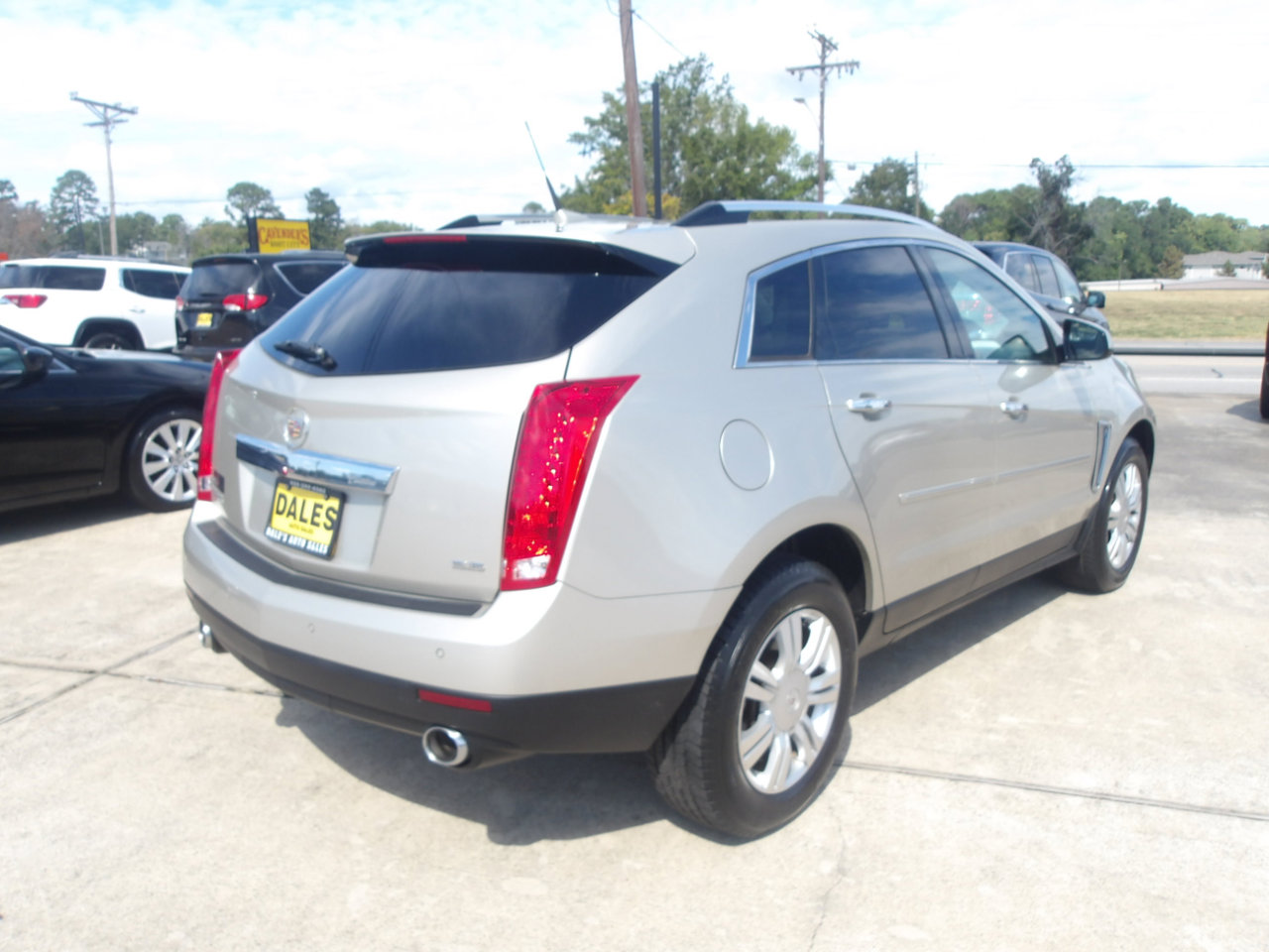 Used 2013 Cadillac SRX Luxury w/ Driver Awareness Package image 11