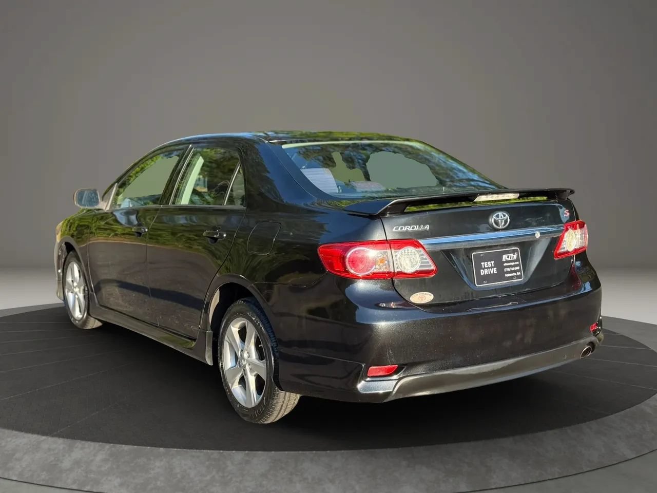 Used 2011 Toyota Corolla S FWD image 4
