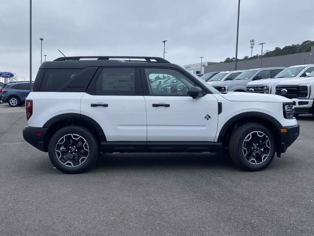 New 2026 Ford Bronco Sport Outer Banks w/ Outer Banks Tech Package+ AWD/4WD image 2