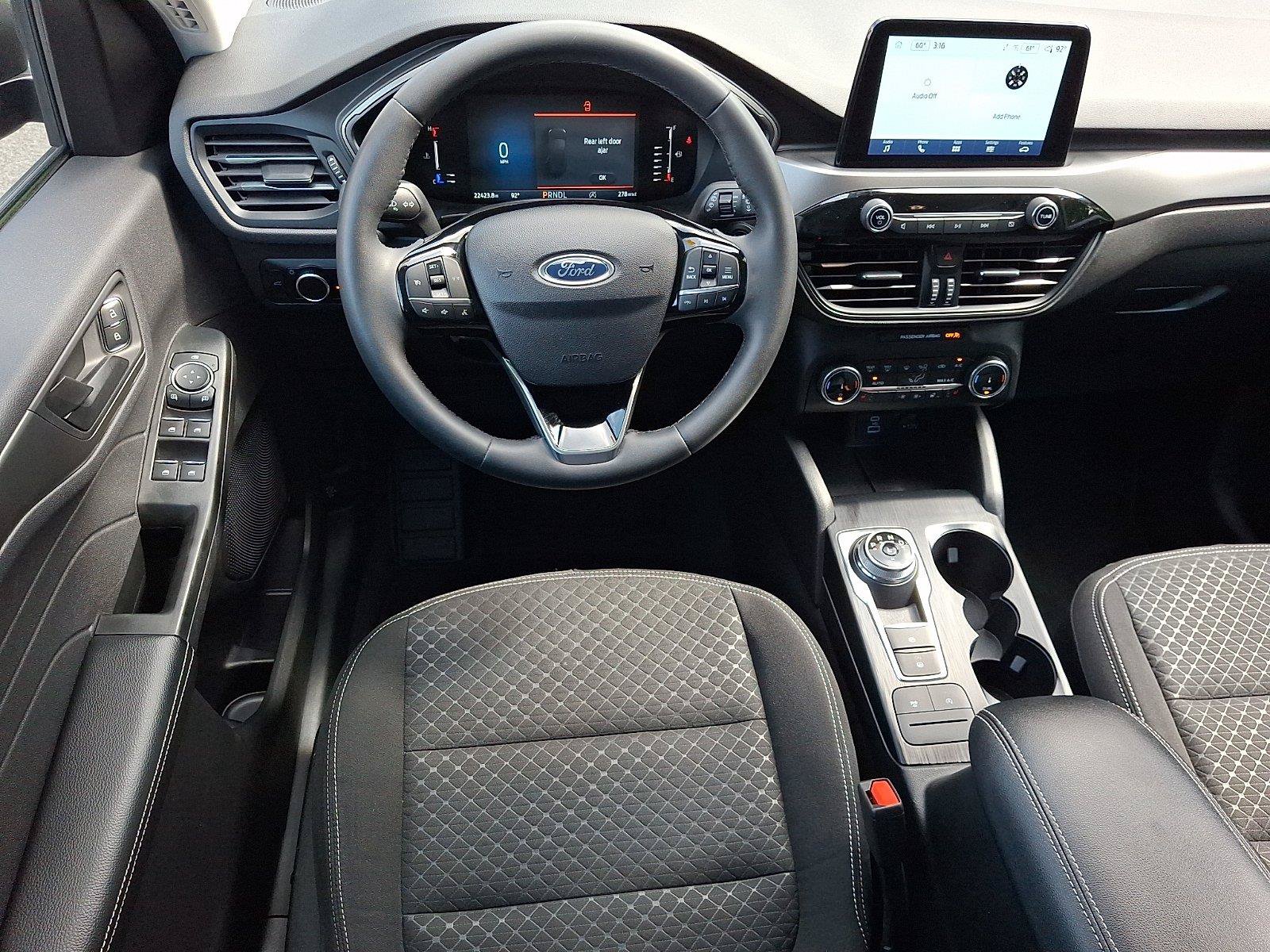 Used 2023 Ford Escape Active AWD/4WD image 11