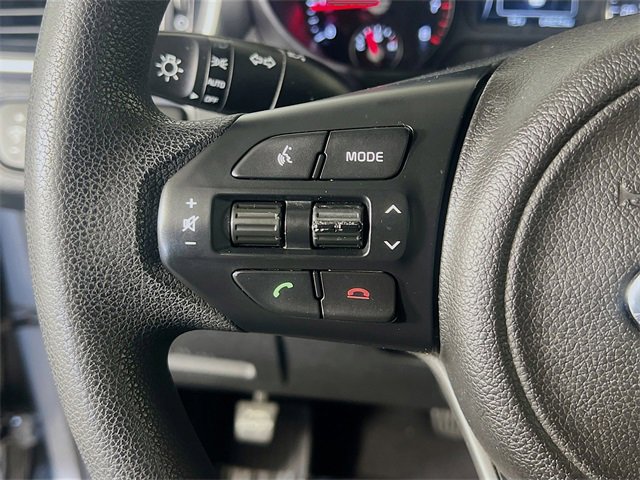 Used 2017 Kia Sorento LX image 16