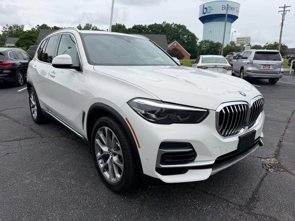 Used 2023 BMW X5 xDrive40i AWD/4WD image 4