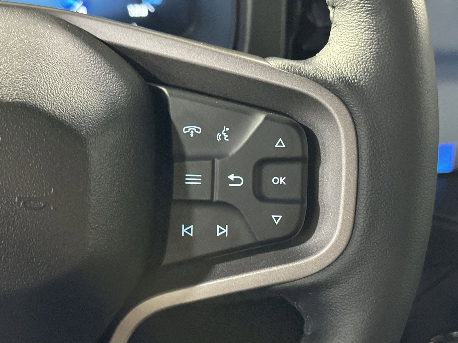 New 2025 Ford Bronco Badlands image 21