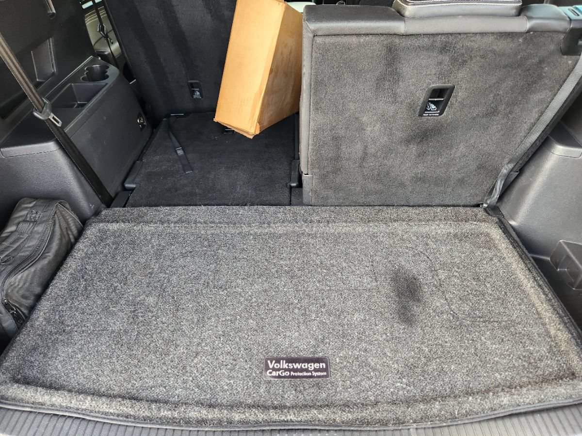 Used 2021 Volkswagen Atlas SE w/ Panoramic Sunroof Package FWD image 55