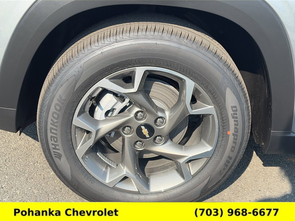 New 2026 Chevrolet Trax LT w/ Driver Confidence Package FWD image 27