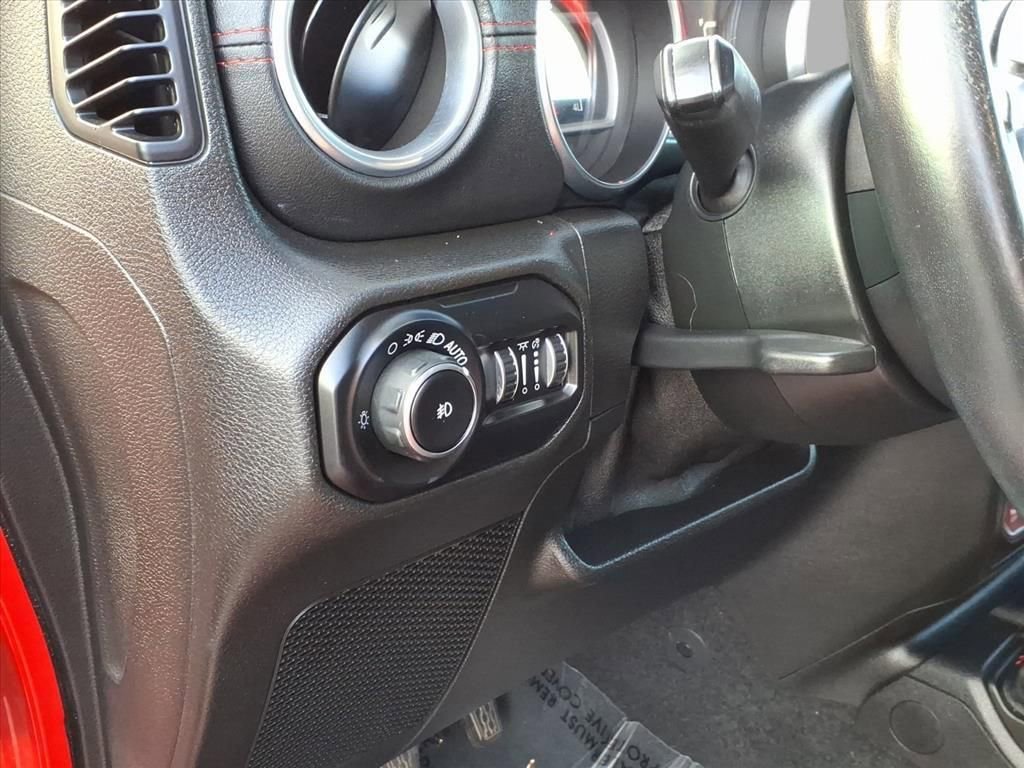 Used 2020 Jeep Wrangler Unlimited Rubicon w/ Quick Order Package 28Y Recon image 17