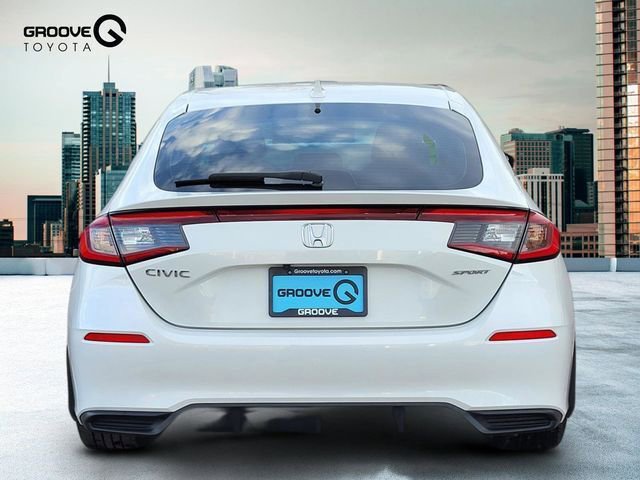 Used 2023 Honda Civic Sport image 4
