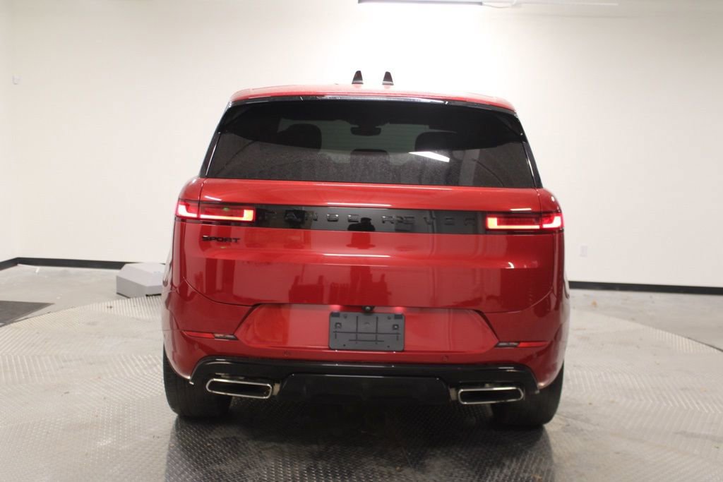 Used 2024 Land Rover Range Rover Sport Dynamic SE image 43