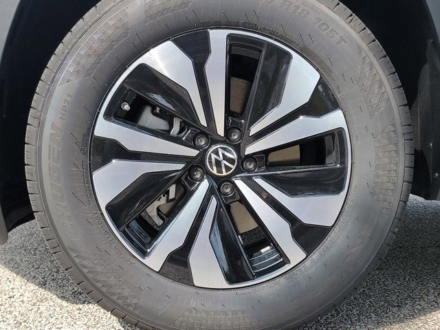 New 2026 Volkswagen Atlas SE image 11