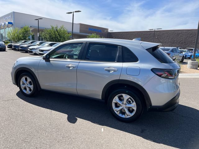 Certified 2025 Honda HR-V LX image 9