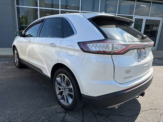 Used 2018 Ford Edge Titanium w/ Equipment Group 302A AWD/4WD image 4