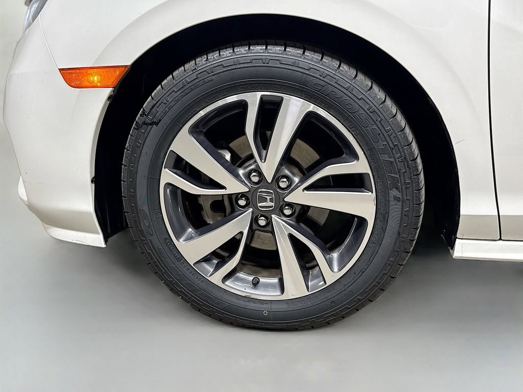 Used 2023 Honda Odyssey Touring image 43
