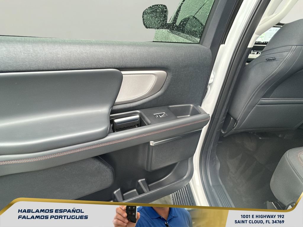 Used 2025 Ford Expedition Max Active image 26