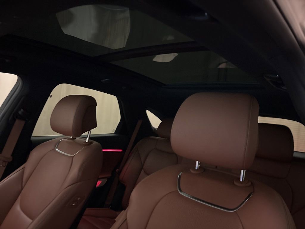 New 2026 Genesis GV70 2.5T Advanced image 18