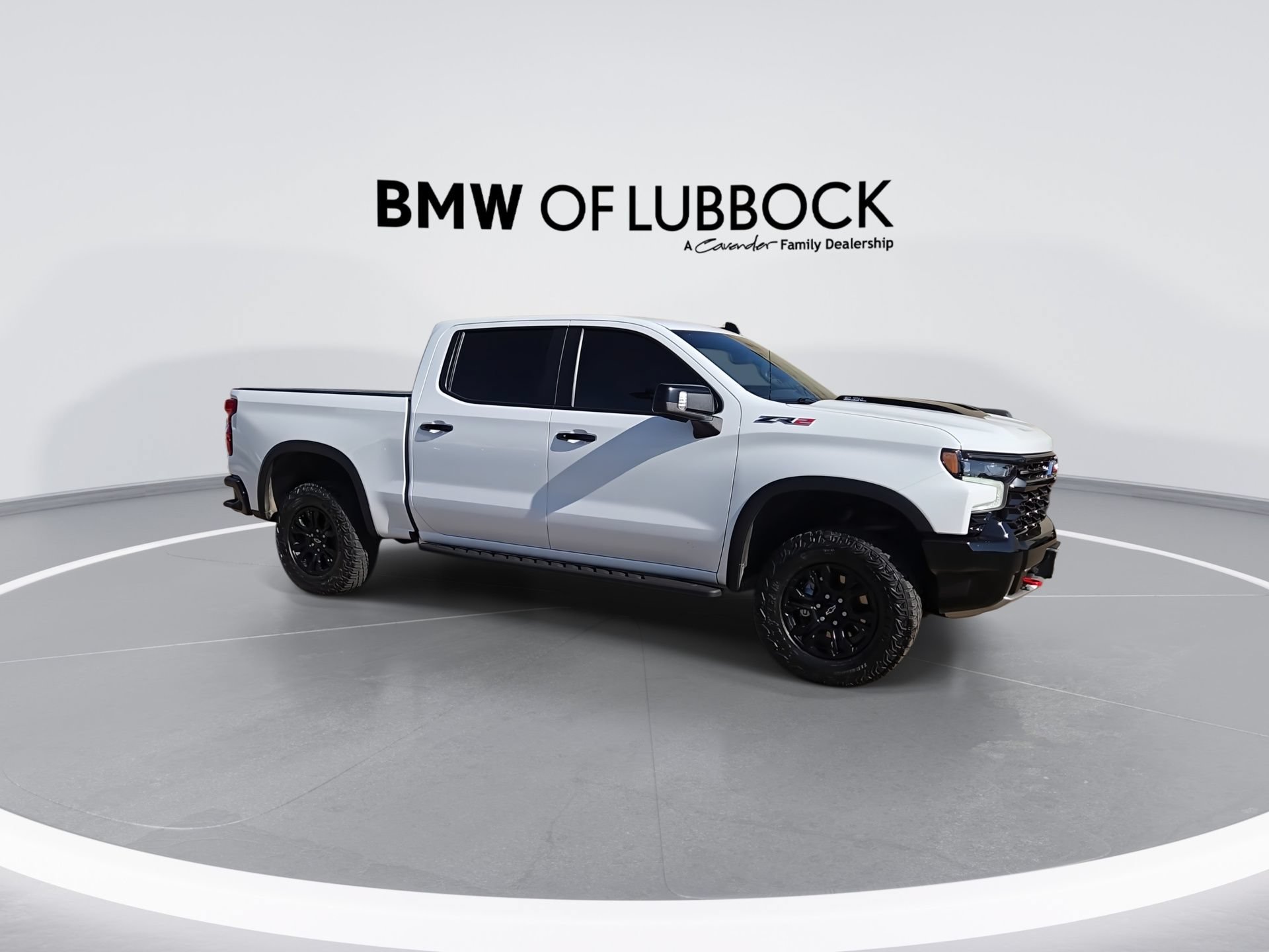 Used 2024 Chevrolet Silverado 1500 ZR2 w/ Technology Package AWD/4WD image 2