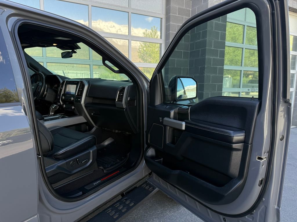 Used 2020 Ford F150 Raptor w/ Equipment Group 802A Luxury AWD/4WD image 21