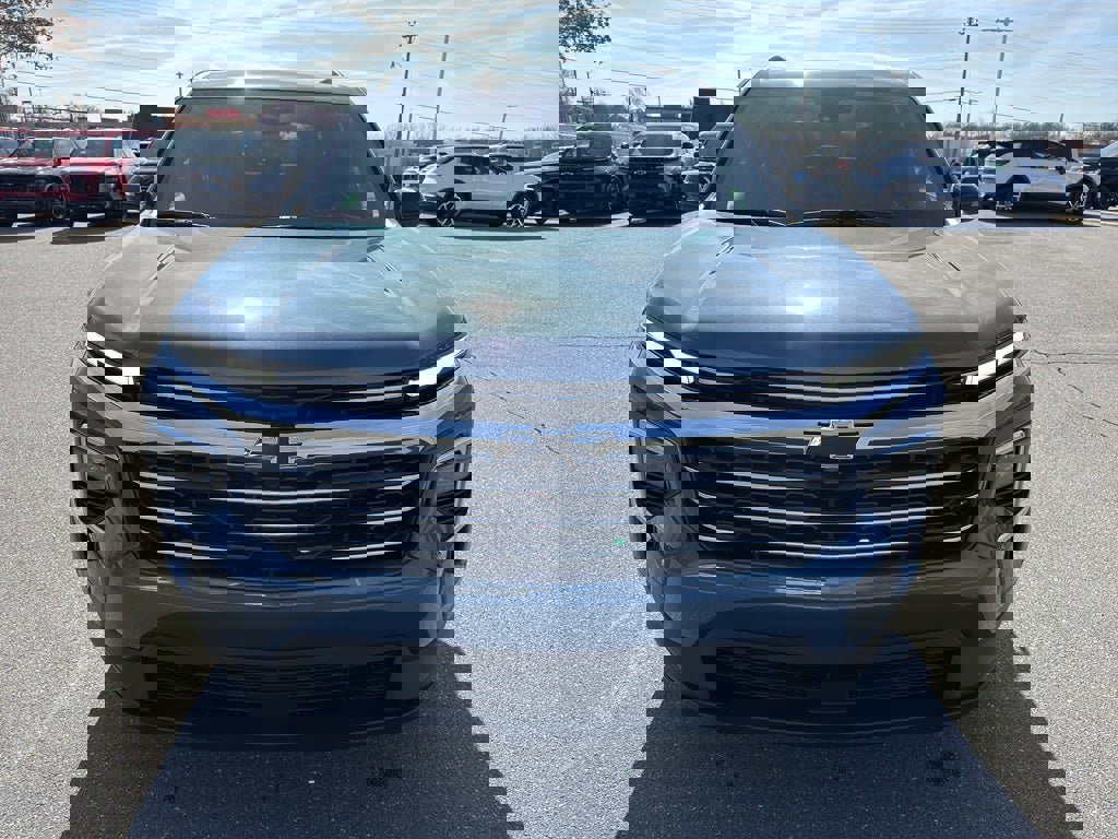 New 2026 Chevrolet Traverse LT video 2