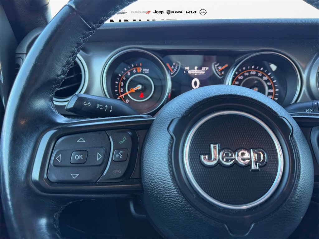 Used 2021 Jeep Gladiator Willys image 25