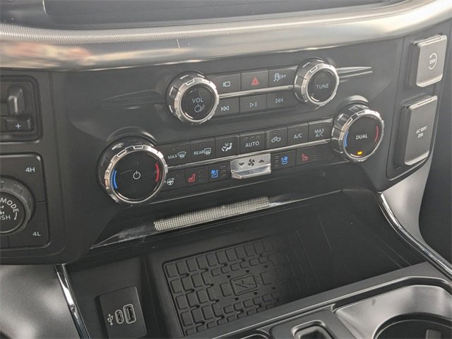 New 2025 Ford F150 Lariat w/ Equipment Group 502A High image 10
