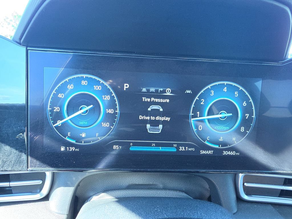 Used 2025 Hyundai Elantra SEL FWD image 18