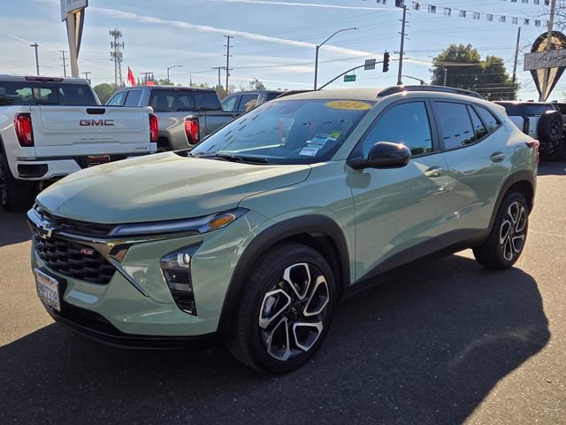 Used 2024 Chevrolet Trax RS w/ Driver Confidence Package image 8