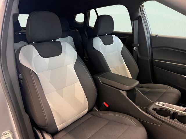 Used 2024 Chevrolet Trax RS image 12