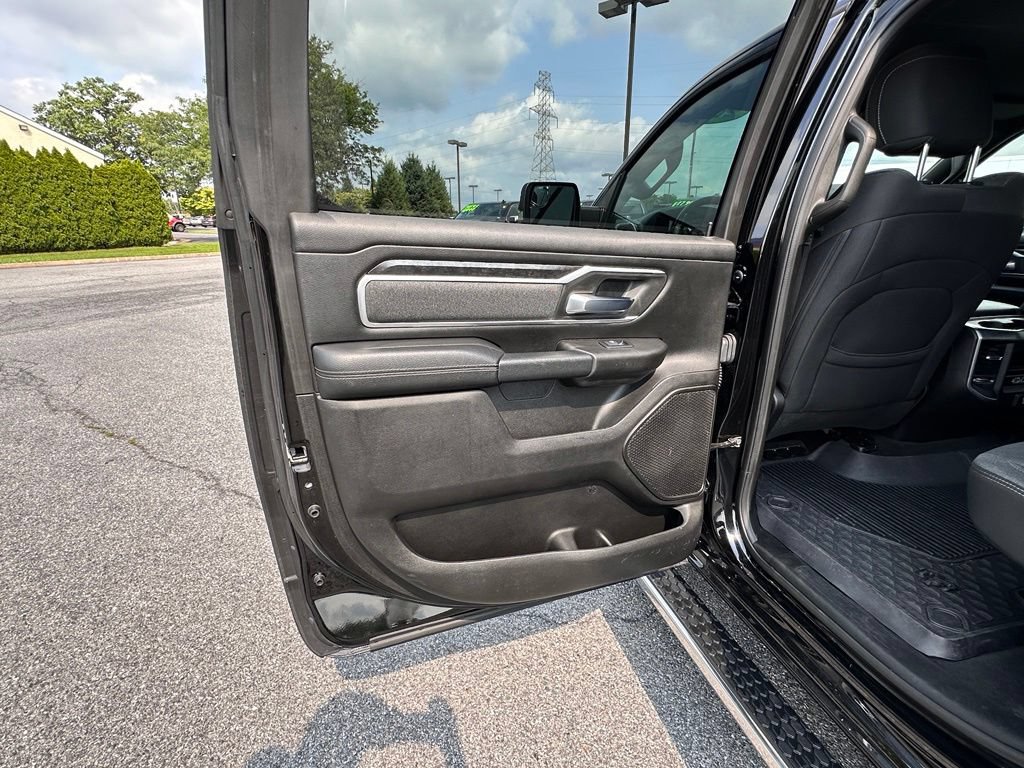 Used 2019 RAM 1500 Big Horn AWD/4WD image 25