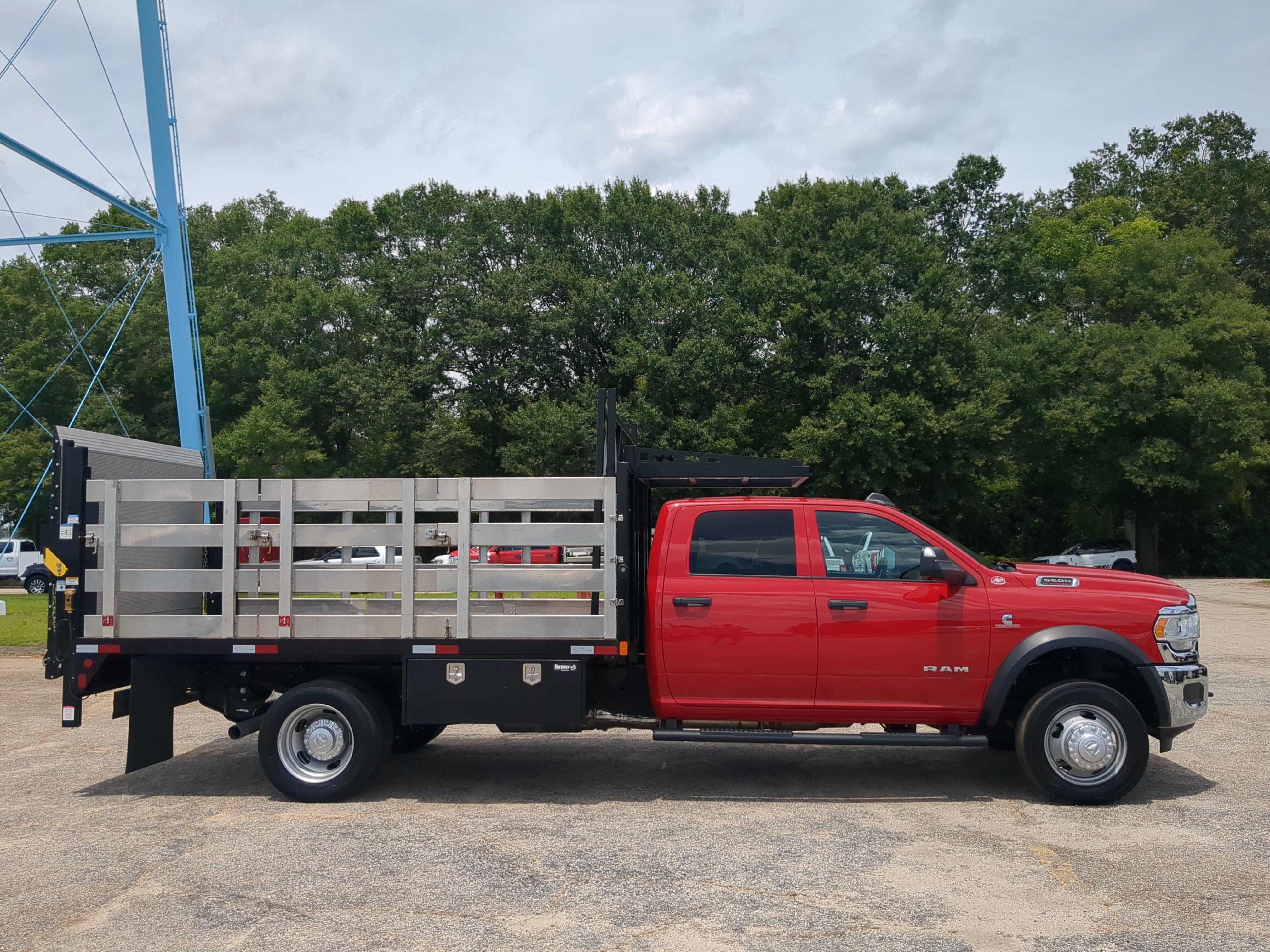 Used 2022 RAM 5500 Tradesman w/ Chrome Appearance Group RWD video 2