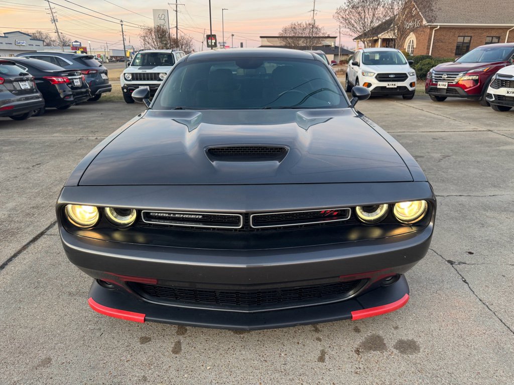 Used 2019 Dodge Challenger R/T image 8
