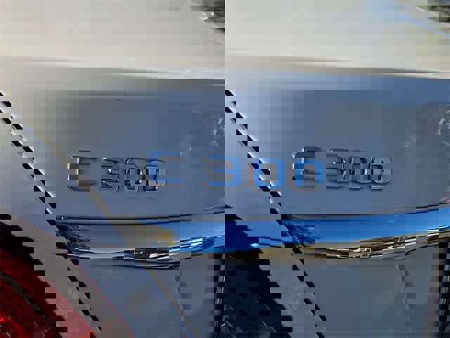 Used 2020 Mercedes-Benz C 300 Sedan image 12