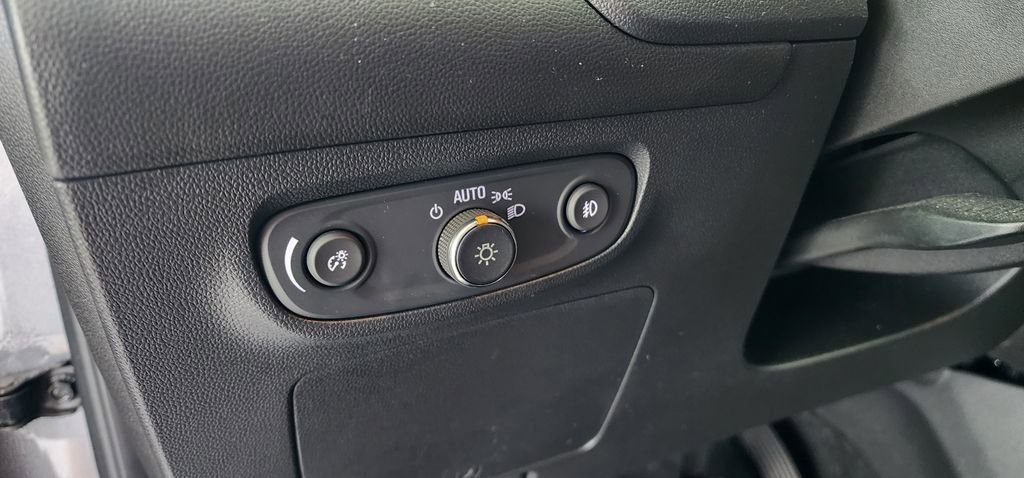 Used 2021 Buick Encore GX Preferred FWD image 21