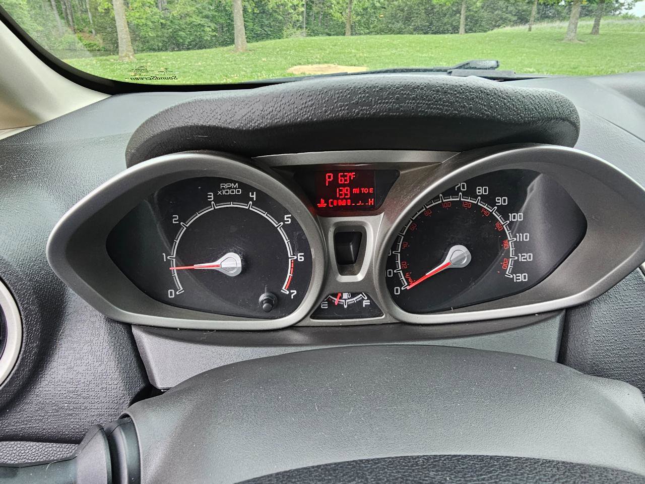 Used 2013 Ford Fiesta SE FWD image 36
