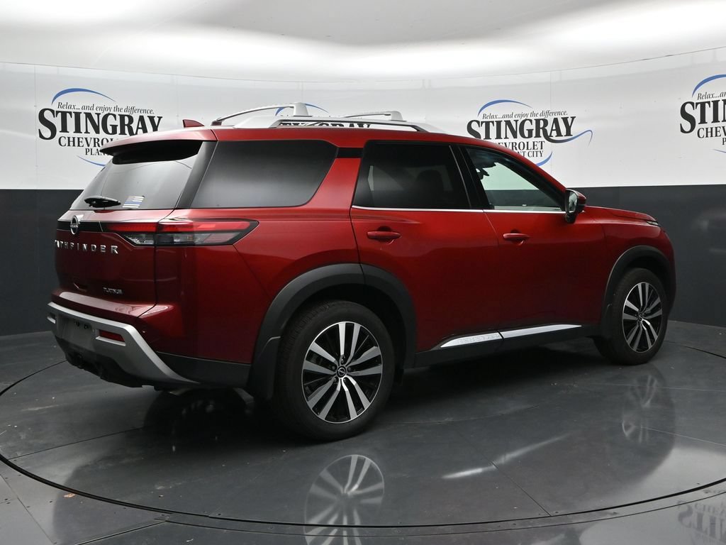 Used 2025 Nissan Pathfinder Platinum w/ Cargo Package FWD image 7