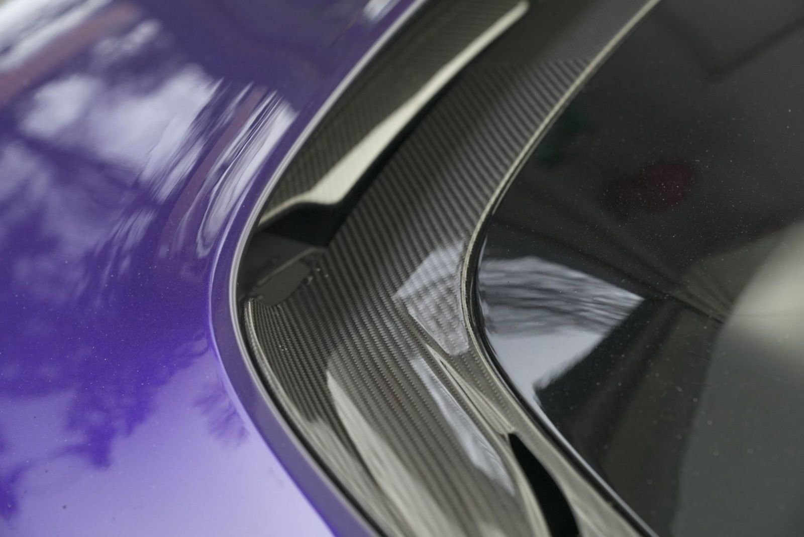 Used 2023 Aston Martin DBS Coupe RWD image 44