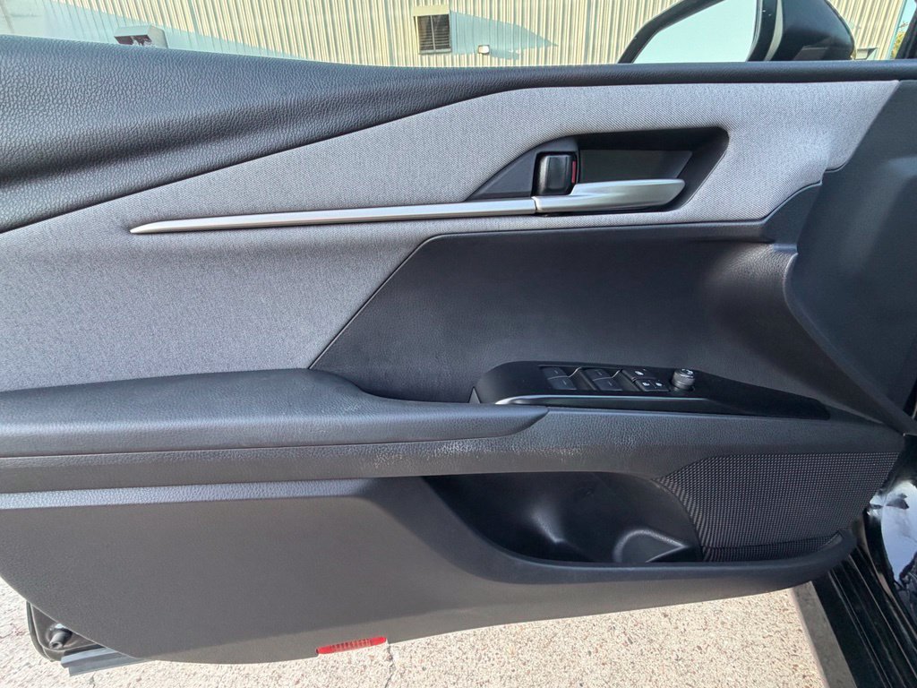 Used 2025 Toyota Camry LE FWD image 18