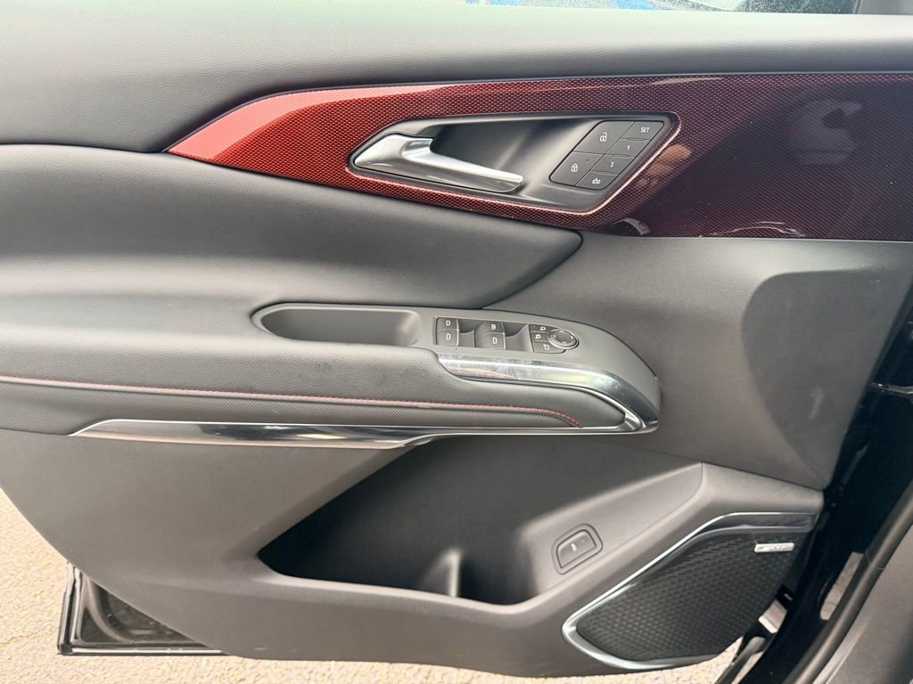 New 2026 Chevrolet Traverse RS w/ LPO, Floor Liner Package image 21