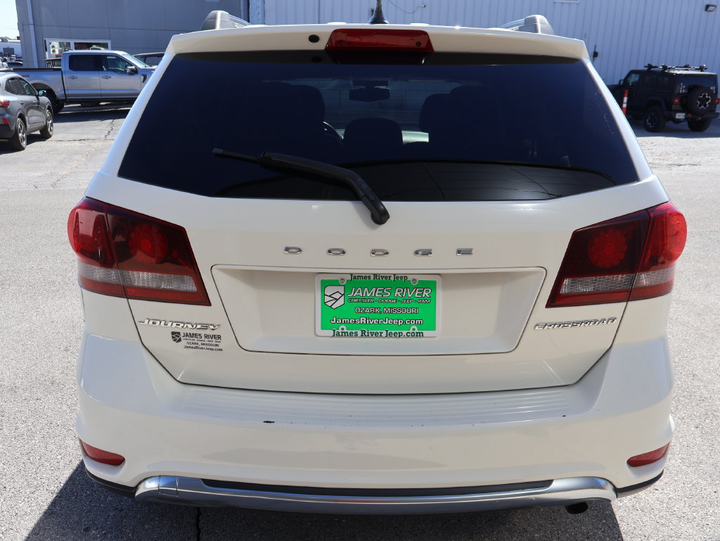 Used 2015 Dodge Journey Crossroad FWD image 4