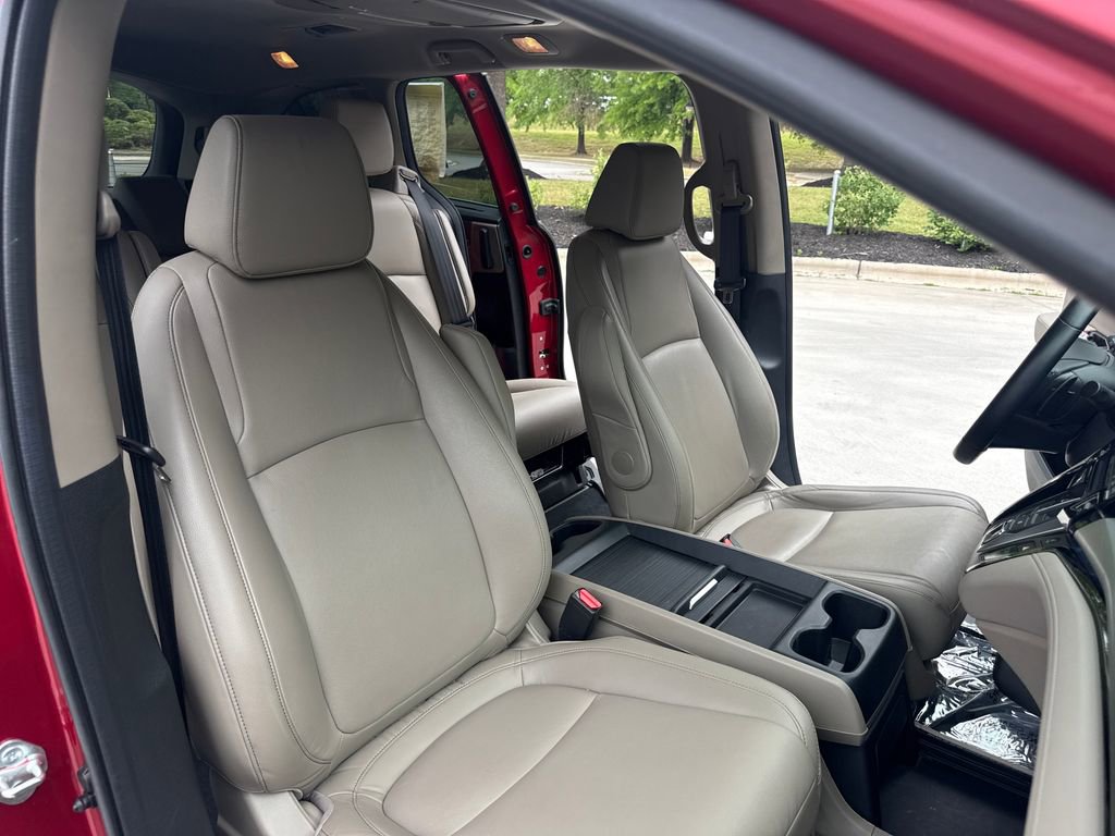 Used 2022 Honda Odyssey Touring image 34