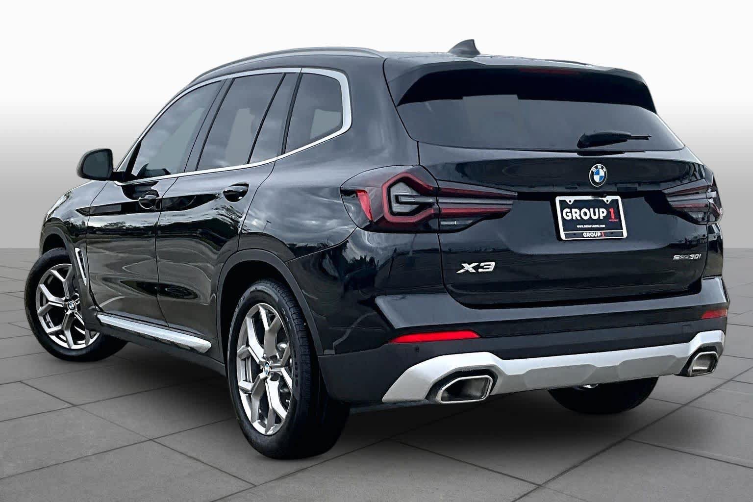 Used 2024 BMW X3 sDrive30i w/ Convenience Package w/ZPA RWD image 11
