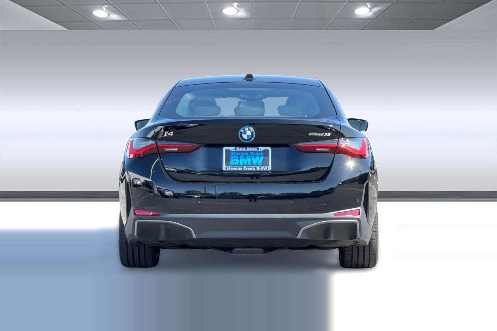 Certified 2023 BMW i4 eDrive35 RWD image 9