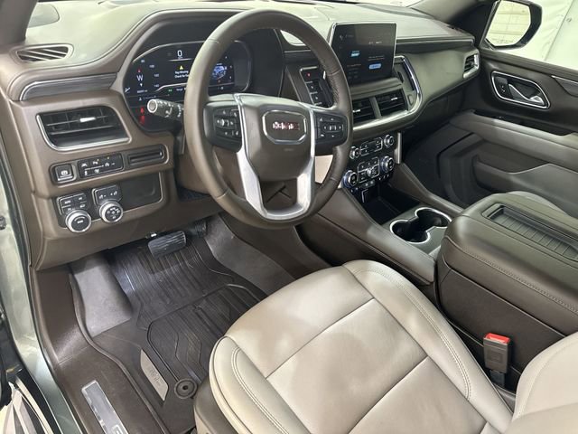 Certified 2024 GMC Yukon SLT w/ SLT Luxury Package image 10